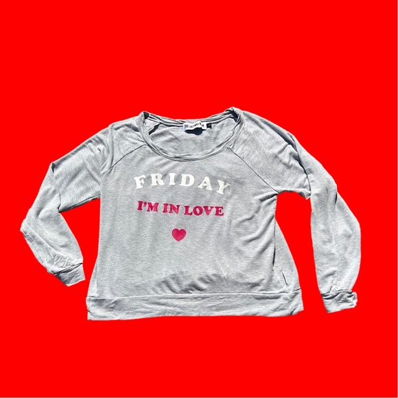 Sz L-the Laundry Room brand Friday I’m in Love sweatshirt ❤️ - Picture 2 of 7